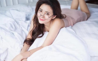 汉斯·季默与朋友们:沙漠之钻